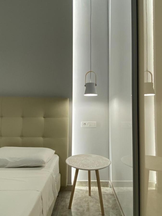 Skizenas Waterfront Apartment *