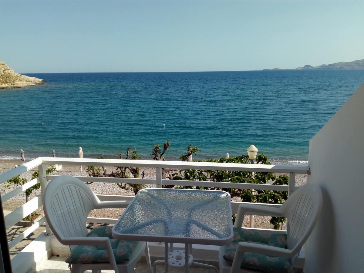 Skizenas Waterfront Apartment Charaki